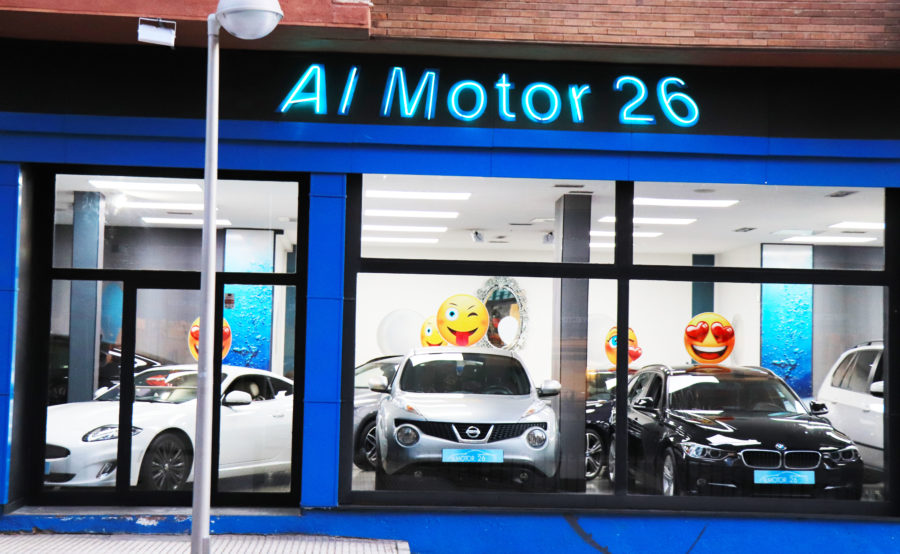 Entrada concesionario Almotor 26 